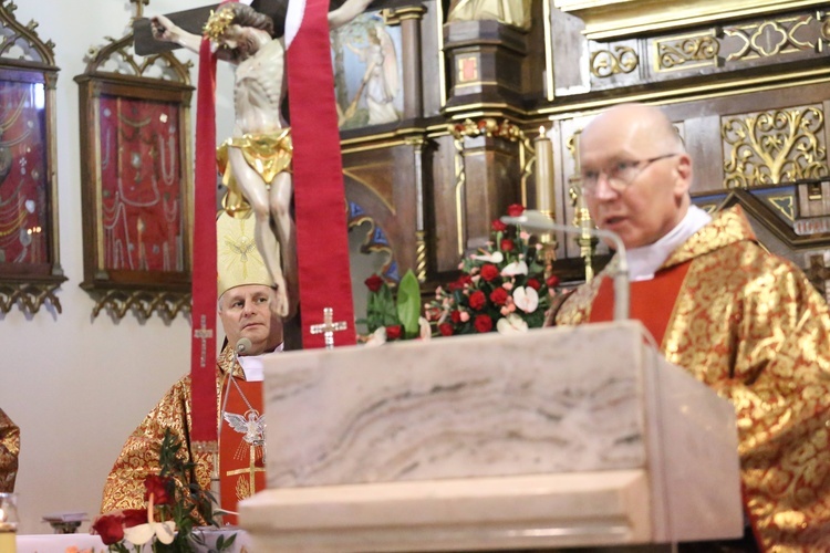 Bierzmowanie w Ciężkowicach