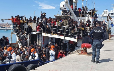 ONZ: znaczny wzrost liczby migrantów, którzy zginęli podczas przeprawy przez Morze Śródziemne