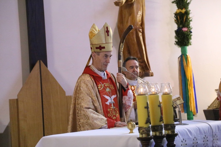 Bierzmowanie w Roztoce