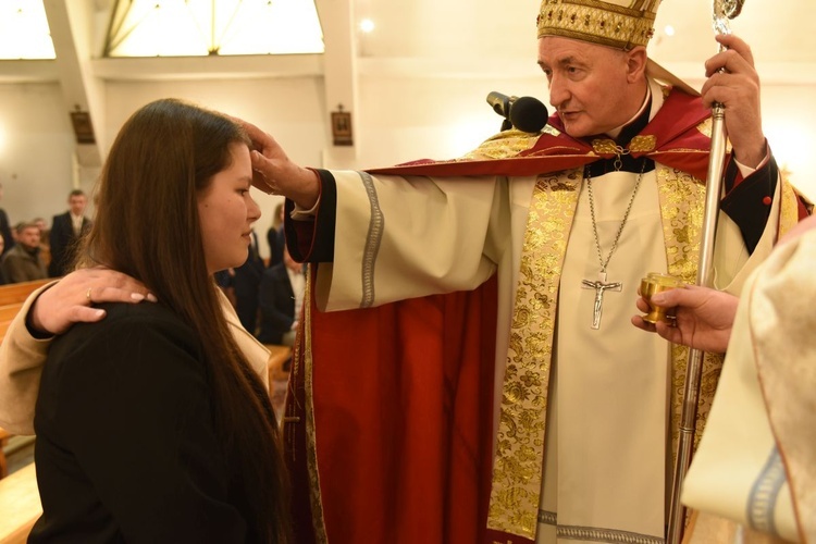 Bierzmowanie w Limanowej Sowlinach