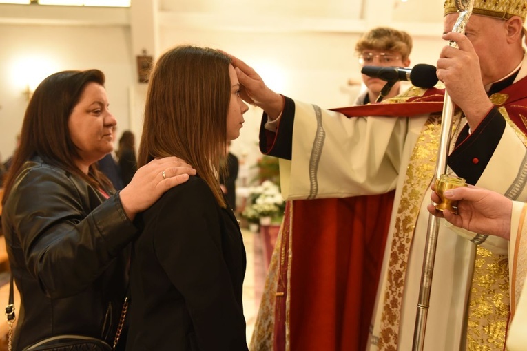 Bierzmowanie w Limanowej Sowlinach