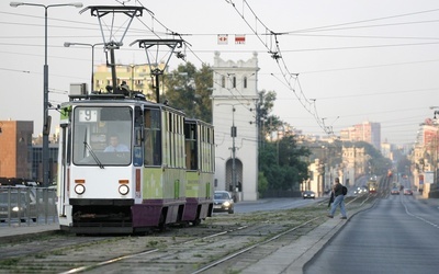 Motorniczy tramwaju, pod którym zginął chłopiec usłyszał zarzuty