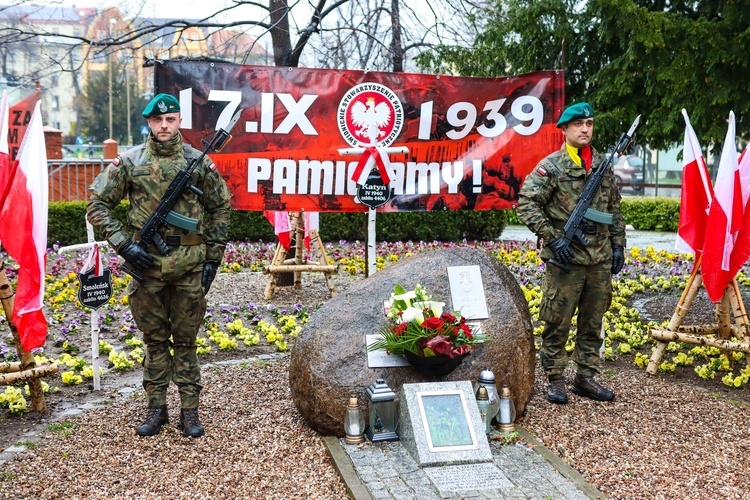 Świdnica. Obchody 83. rocznicy zbrodni katyńskiej 