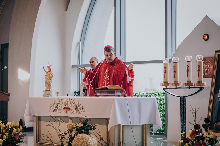 Bierzmowanie osób z niepełnosprawnością w Skierniewicach