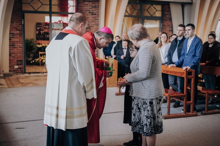 Bierzmowanie osób z niepełnosprawnością w Skierniewicach