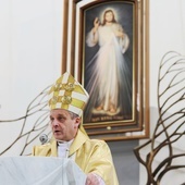 Bp Roman Pindel w łagiewnickiej bazylice