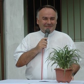 Ks. Krzysztof Skórski.