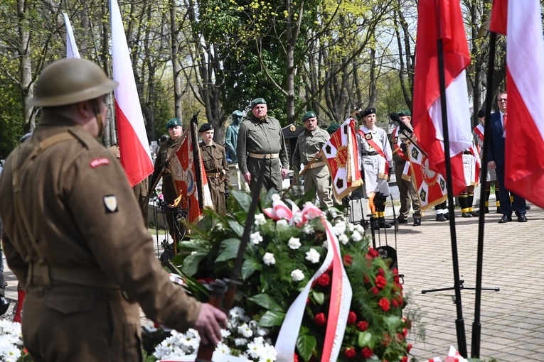 Obchody 15 rocznicy śmierci o. Adama Studzińskiego (1911-2008) cz. 1