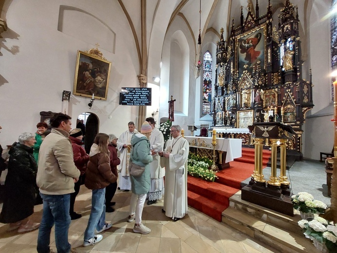 Odebranie i wprowadzenie relikwii św. Faustyny do kościoła św. Michała Archanioła w Bystrzycy Kłodzkiej