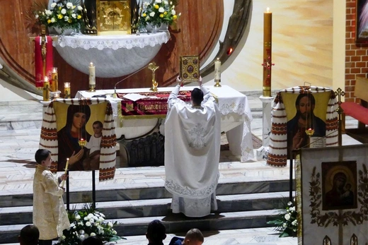 Greckokatolicka liturgia paschalna w Bielsku-Białej-Leszczynach 2023