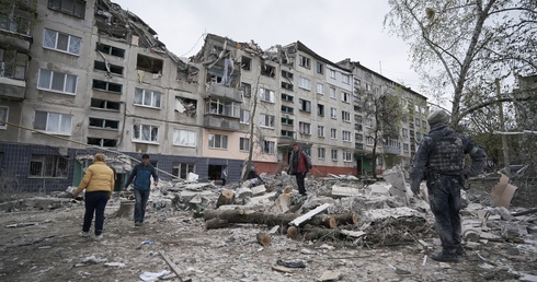 Ukraina: wschodnia Wielkanoc pod gradem rakiet