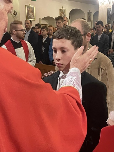 Świebodzice. Bierzmowanie u świętych ap. Piotra i Pawła