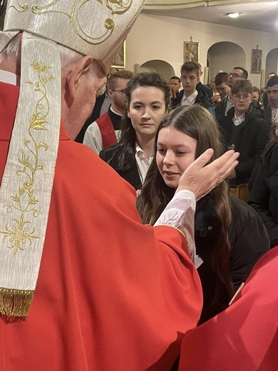 Świebodzice. Bierzmowanie u świętych ap. Piotra i Pawła