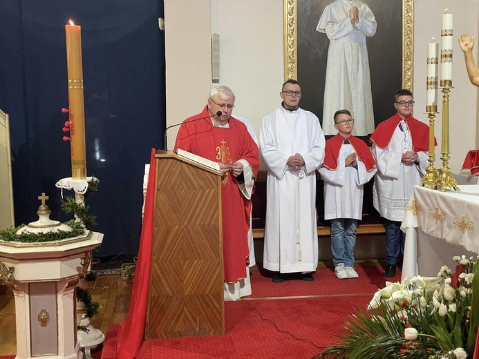 Świebodzice. Bierzmowanie u świętych ap. Piotra i Pawła