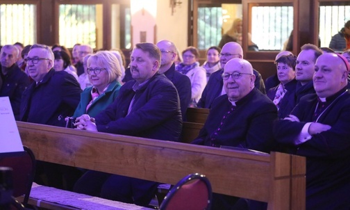 Wśród słuchaczy znalazło się wielu szacownych gości.