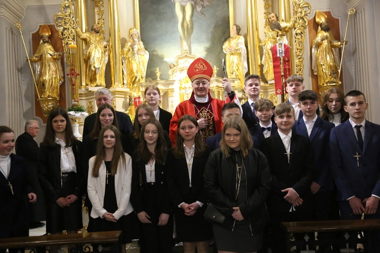 Bierzmowanie u św. Mateusza 