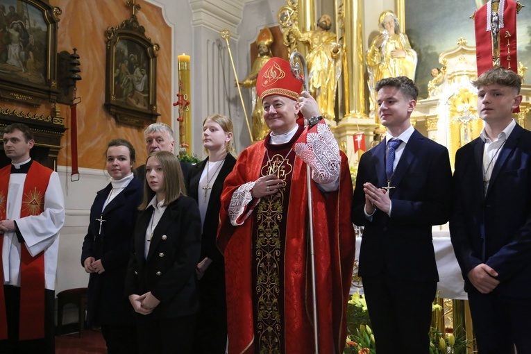 Bierzmowanie u św. Mateusza 