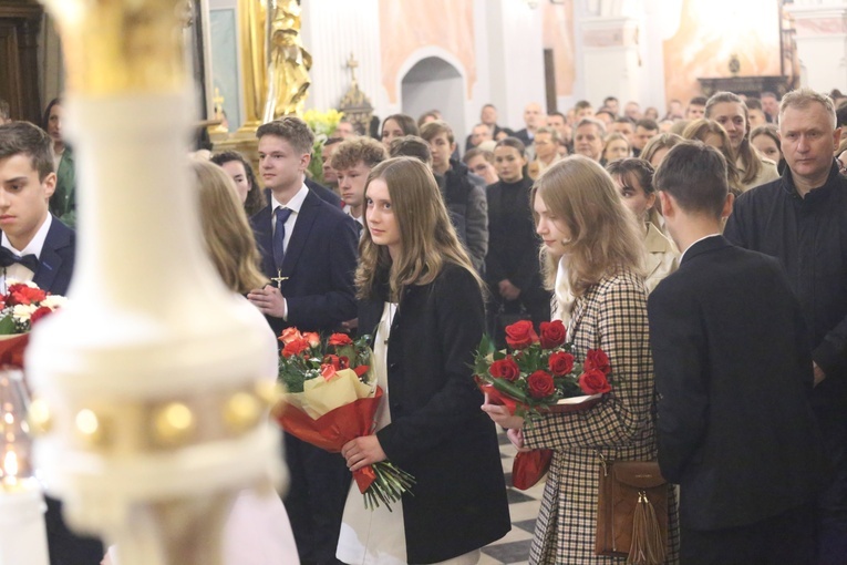 Bierzmowanie u św. Mateusza 