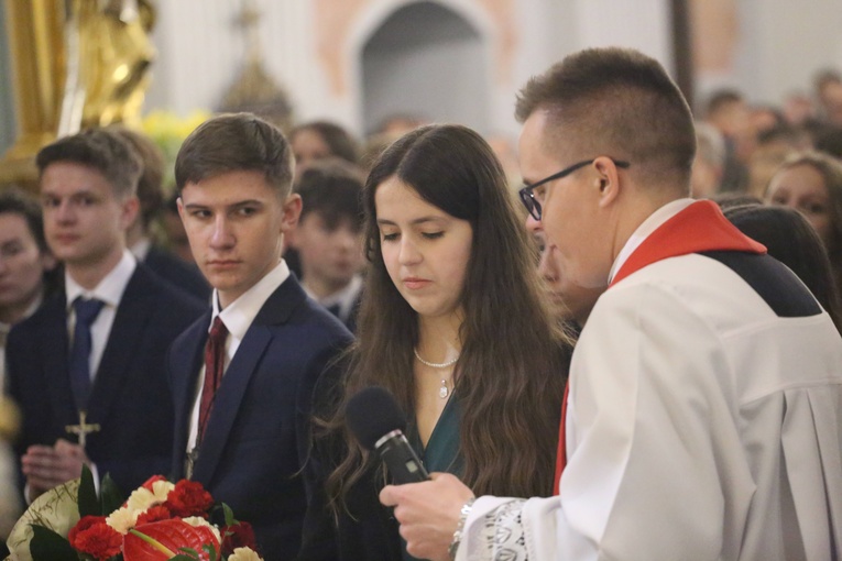 Bierzmowanie u św. Mateusza 