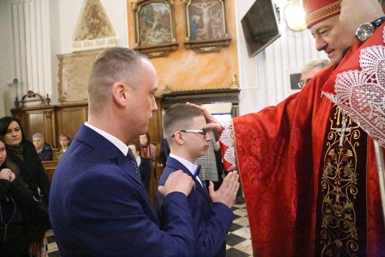 Bierzmowanie u św. Mateusza 