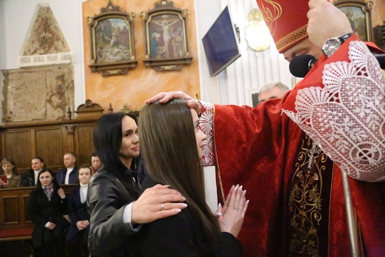 Bierzmowanie u św. Mateusza 