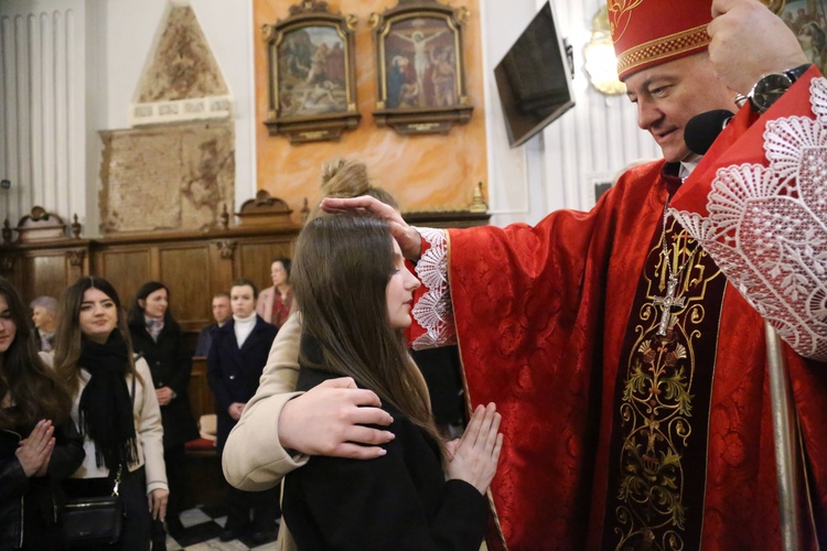 Bierzmowanie u św. Mateusza 