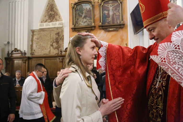 Bierzmowanie u św. Mateusza 