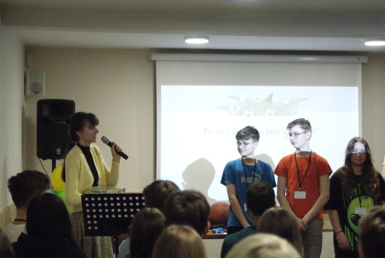 Rekolekcje "Spotkania" młodzieży z Chorzelowa