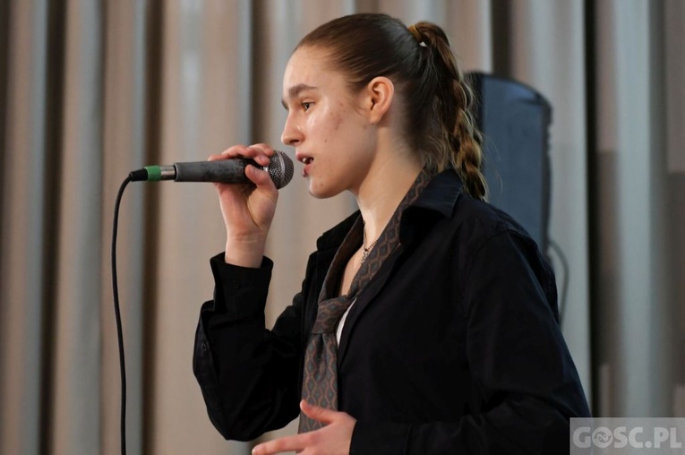 Statuetki "Człowiek Człowiekowi" wręczone