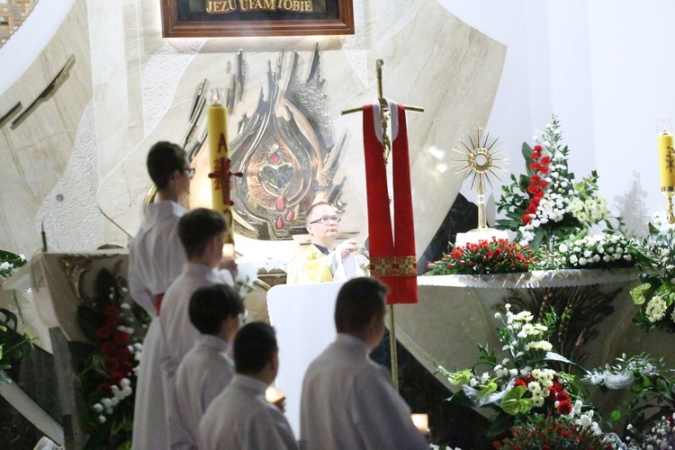 Koncert uwielbienia w Miłosierdziu