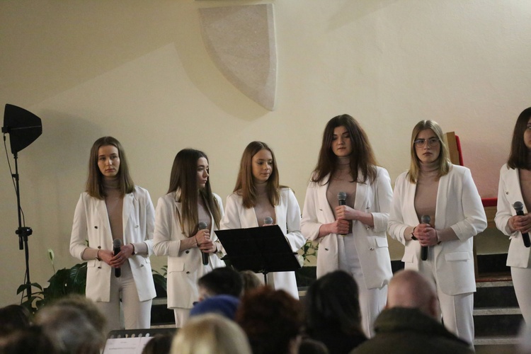 Koncert uwielbienia w Miłosierdziu