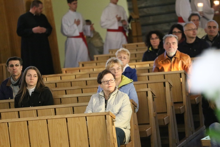 Koncert uwielbienia w Miłosierdziu