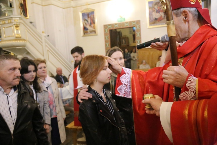 Bierzmowanie w Rzezawie