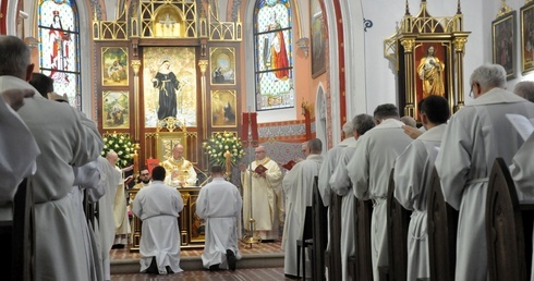 Kapłańskie Emaus w Głębinowie