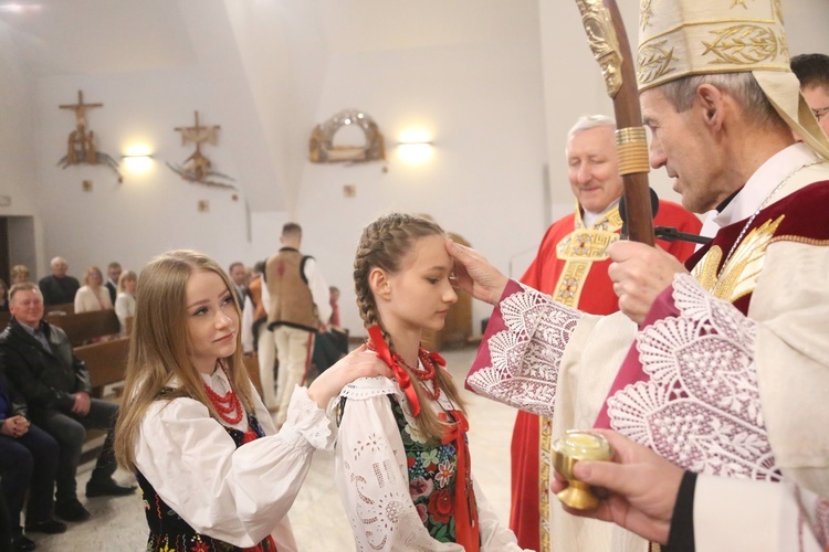 Bierzmowanie w Woli Piskulinej