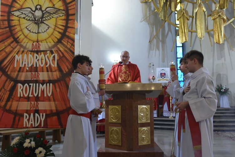 Bierzmowanie w par. Matki Bożej Anielskiej w Dębicy