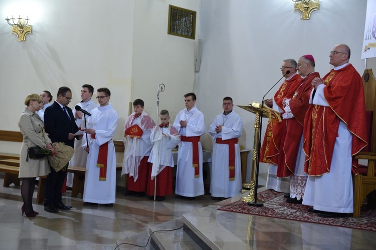 Bierzmowanie w par. Matki Bożej Anielskiej w Dębicy