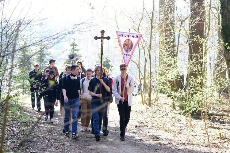 Pielgrzymka maturzystów do Gietrzwałdu