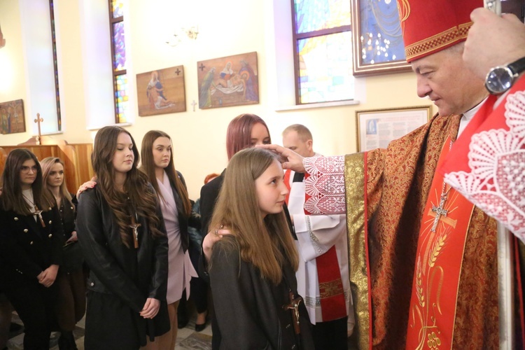 Bierzmowanie w Dębicy-Latoszynie