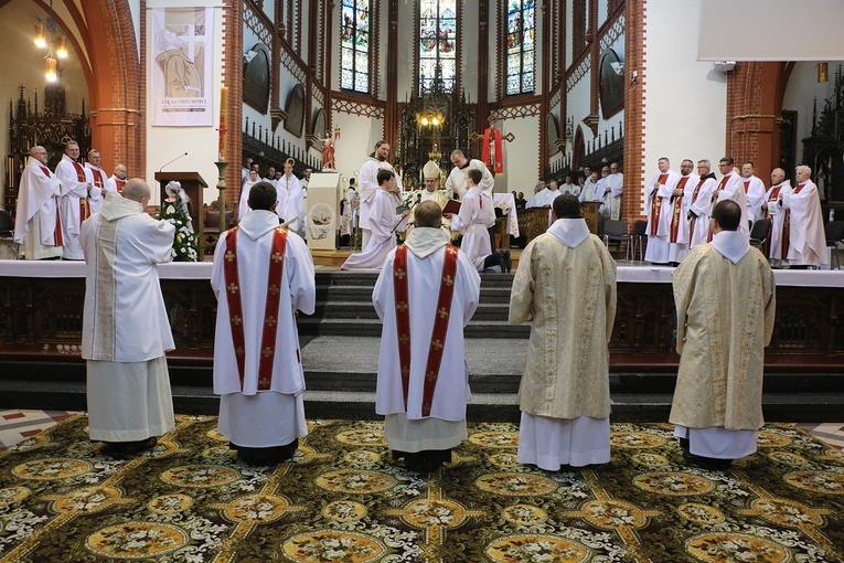 Święcenia diakonatu u franciszkanów we Wrocławiu 2023