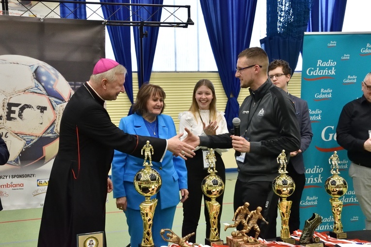 Finałowe rozgrywki XVII Mistrzostw Polski Księzy w piłce nożnej