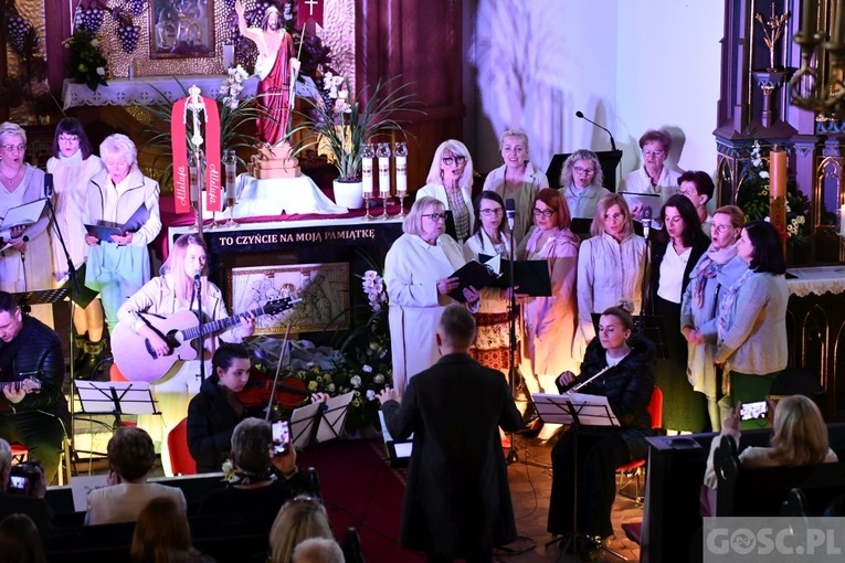 Uwielbienie Zmartywchwstałego Pana w Sulechowie