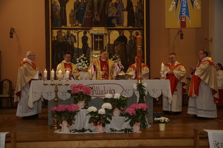 Wałbrzych. Wizytacja i bierzmowanie u św. Franciszka z Asyży