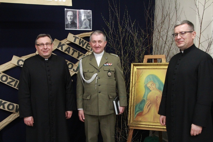 Rdziostów pamięta o ks. Niwie