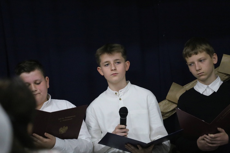 Rdziostów pamięta o ks. Niwie