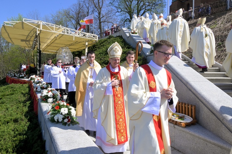 Wręczenie krzyży misyjnych w Gnieźnie