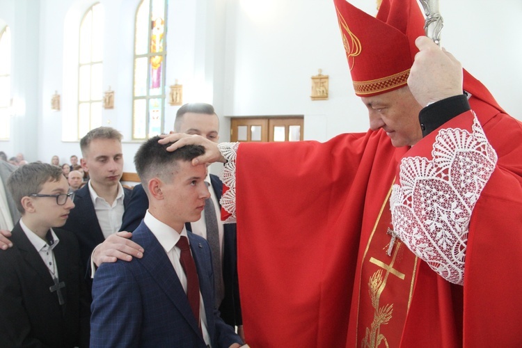 Bierzmowanie w Wojnarowej