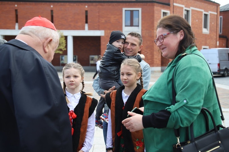 Obchody jubileuszu przyjęcia sakry biskupiej kard. Stanisława Dziwisza