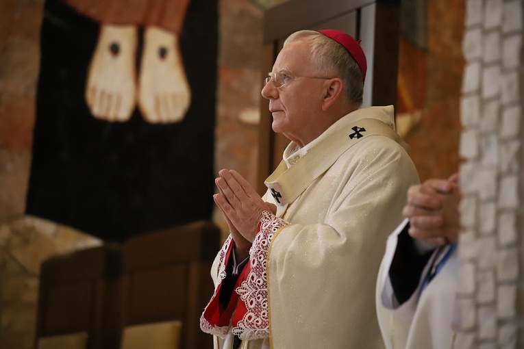 Obchody jubileuszu przyjęcia sakry biskupiej kard. Stanisława Dziwisza