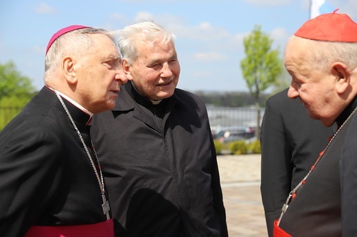 Obchody jubileuszu przyjęcia sakry biskupiej kard. Stanisława Dziwisza